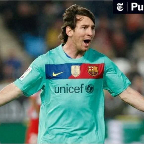 Messi #10 Barcelona 2010/2011 Away ORIGINAL Nike VTG Rare Soccer Jersey (L)